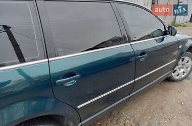 Універсал Volkswagen Passat 2001 в 