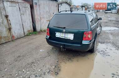 Універсал Volkswagen Passat 2001 в 