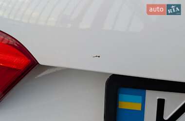 Седан Volkswagen Passat 2012 в 