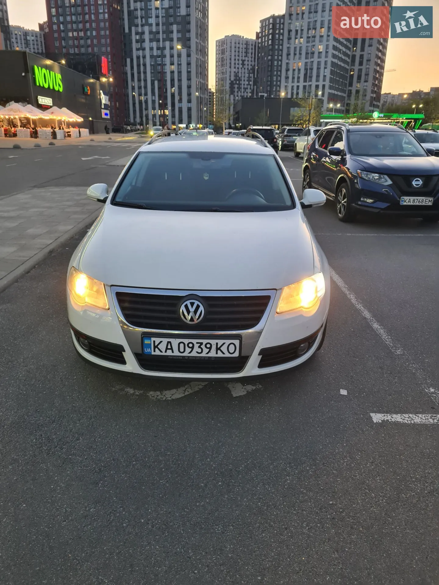 2010 Volkswagen Passat - мініатюра 7