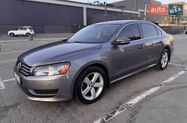 Седан Volkswagen Passat 2012 в 