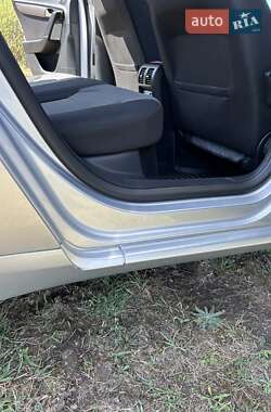 Универсал Volkswagen Passat 2012 в 