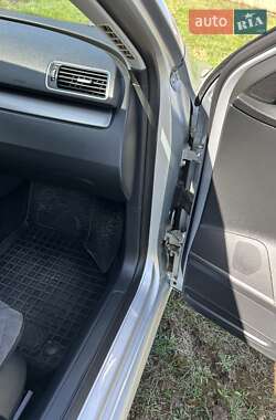 Универсал Volkswagen Passat 2012 в 