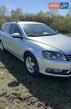 Универсал Volkswagen Passat 2012 в 
