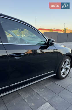 Седан Volkswagen Passat 2014 в 