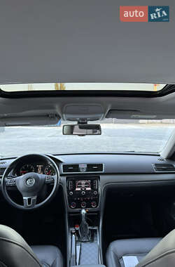 Седан Volkswagen Passat 2014 в 