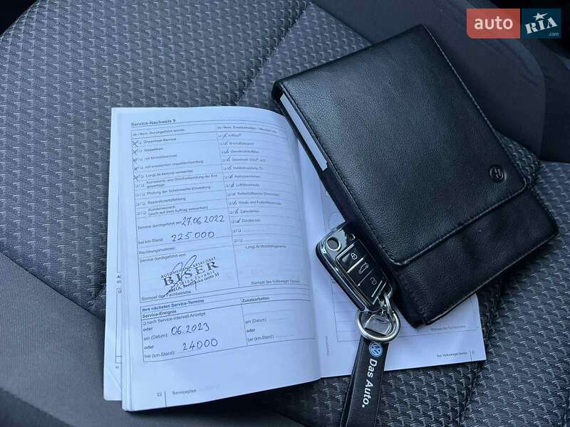 Универсал Volkswagen Passat 2015 в Шептицькому фото 9 Универсал Volkswagen Passat 2015 в Шептицькому