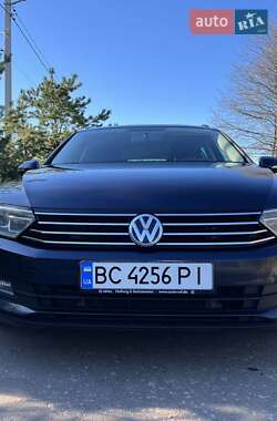 Универсал Volkswagen Passat 2015 в 