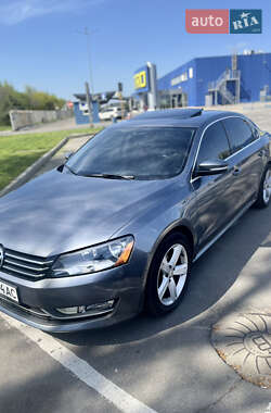Седан Volkswagen Passat 2013 в 