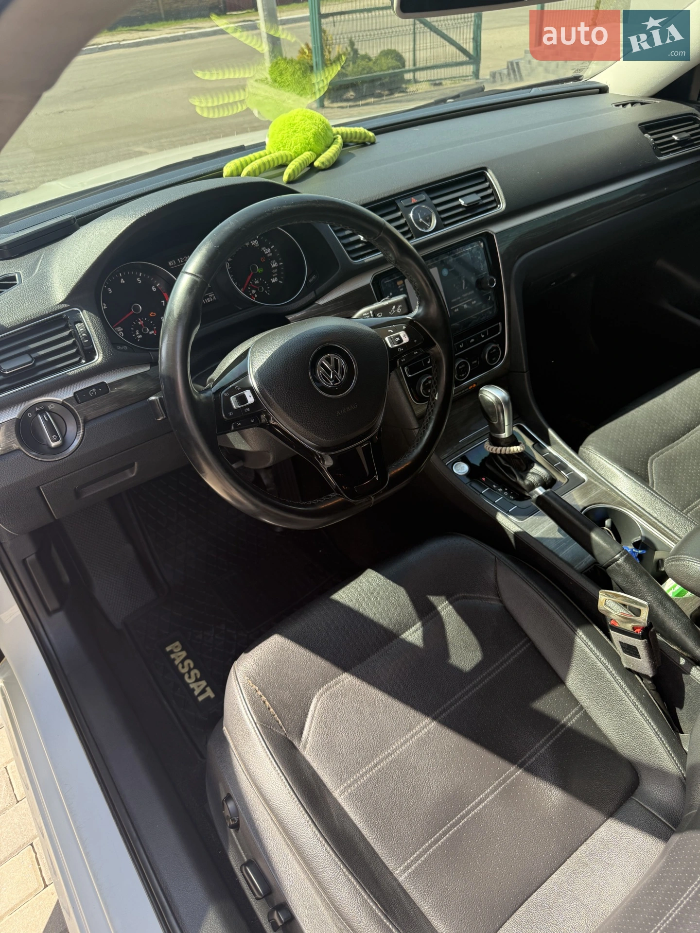 2016 Volkswagen Passat - мініатюра 12