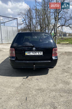 Универсал Volkswagen Passat 2003 в 