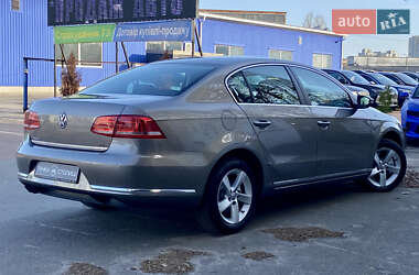 Седан Volkswagen Passat 2011 в 