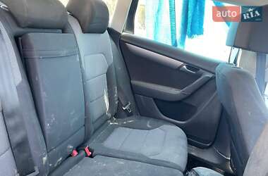Универсал Volkswagen Passat 2011 в 