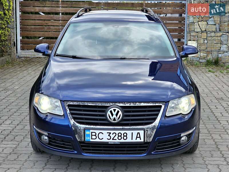 Универсал Volkswagen Passat 2009 в Стрые