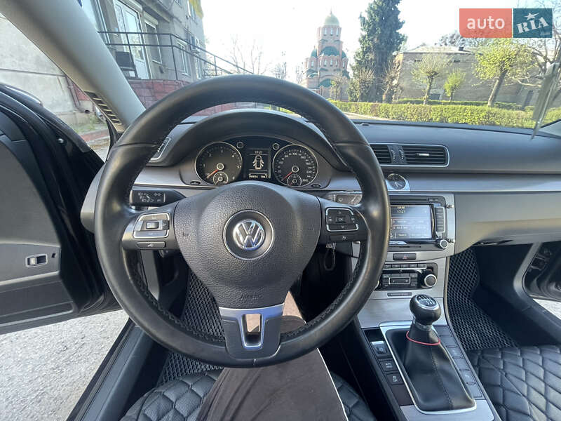 Универсал Volkswagen Passat 2011 в Виннице