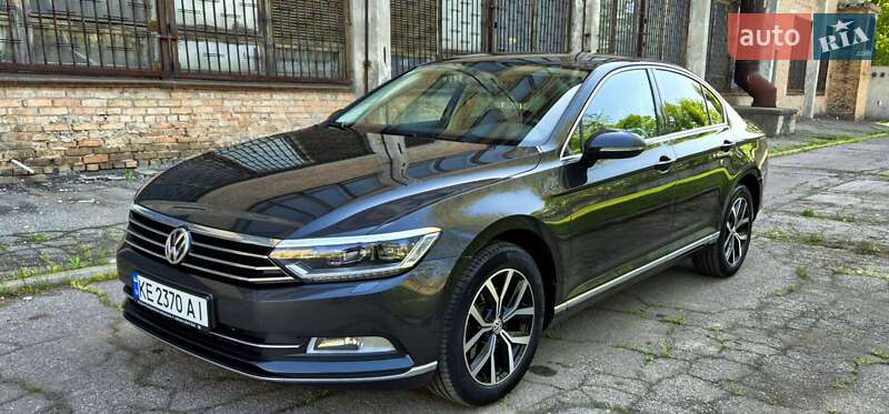 Седан Volkswagen Passat 2018 в 