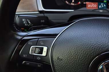 Седан Volkswagen Passat 2018 в 
