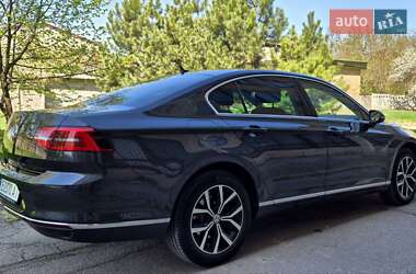 Седан Volkswagen Passat 2018 в 