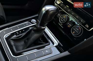 Седан Volkswagen Passat 2018 в 