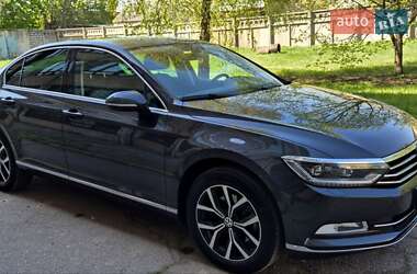 Седан Volkswagen Passat 2018 в 