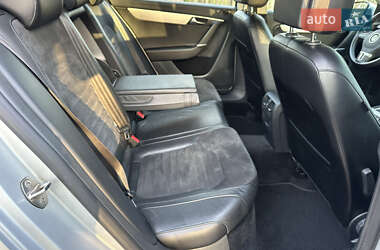 Седан Volkswagen Passat 2012 в 
