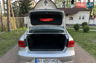 Седан Volkswagen Passat 2012 в 