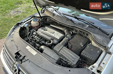 Седан Volkswagen Passat 2012 в 