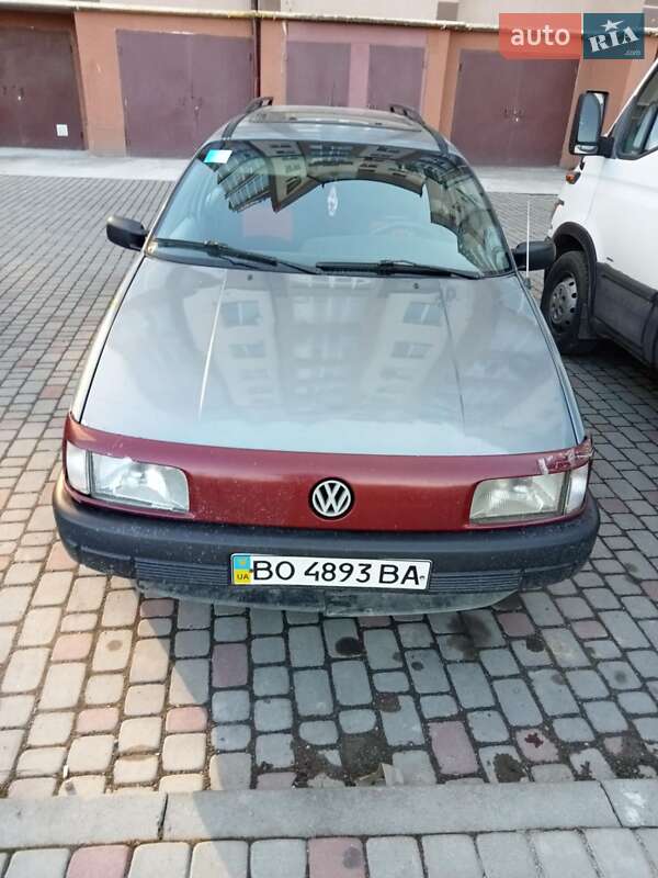 Универсал Volkswagen Passat 1991 в Ивано-Франковске
