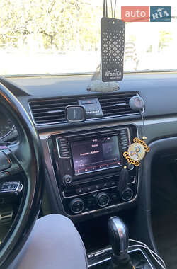 Седан Volkswagen Passat 2018 в 