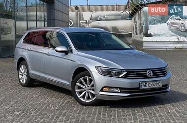 Универсал Volkswagen Passat 2015 в 