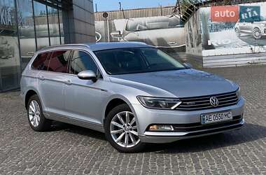 Универсал Volkswagen Passat 2015 в 