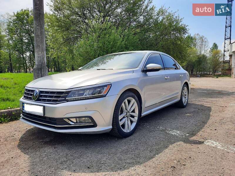 Седан Volkswagen Passat 2017 в Ивано-Франковске фото 3 Седан Volkswagen Passat 2017 в Ивано-Франковске
