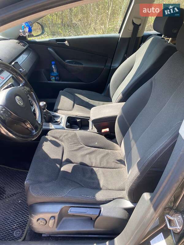 Универсал Volkswagen Passat 2006 в Ковеле