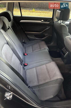 Универсал Volkswagen Passat 2015 в Мукачево