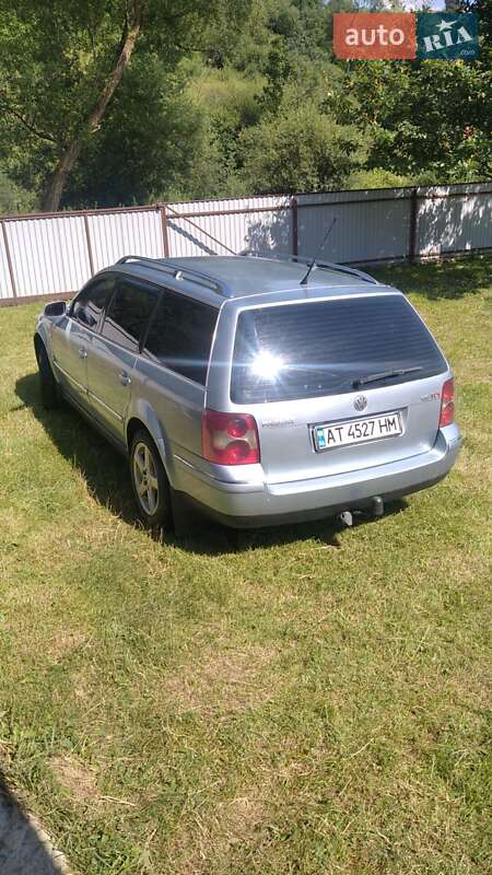Универсал Volkswagen Passat 2001 в Рахове