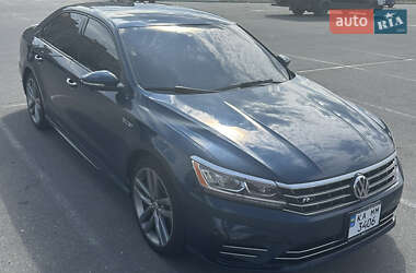 Седан Volkswagen Passat 2018 в 