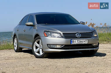 Седан Volkswagen Passat 2012 в Одесі