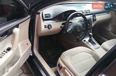 Універсал Volkswagen Passat 2014 в 