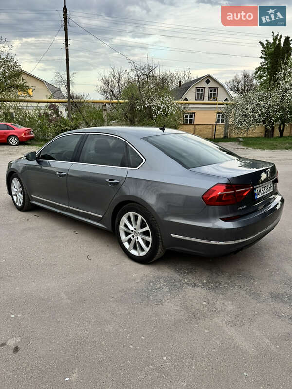 Седан Volkswagen Passat 2015 в Коростишеві