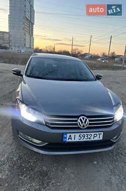 Седан Volkswagen Passat 2013 в 
