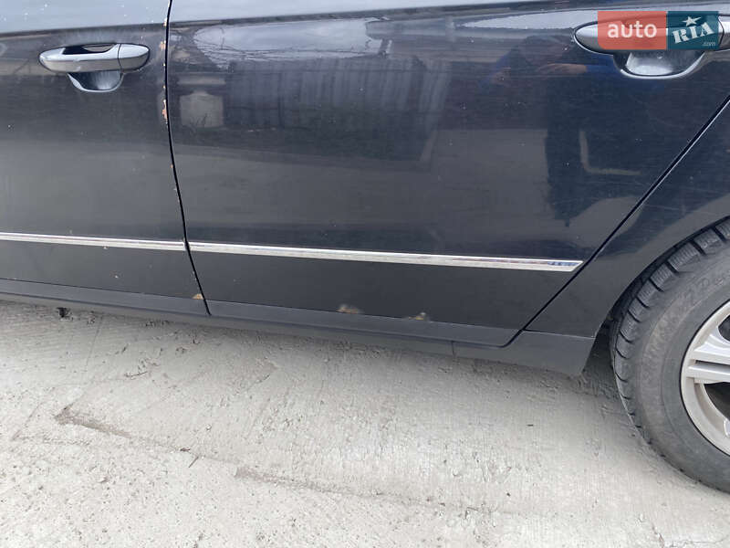 Универсал Volkswagen Passat 2006 в Гоще