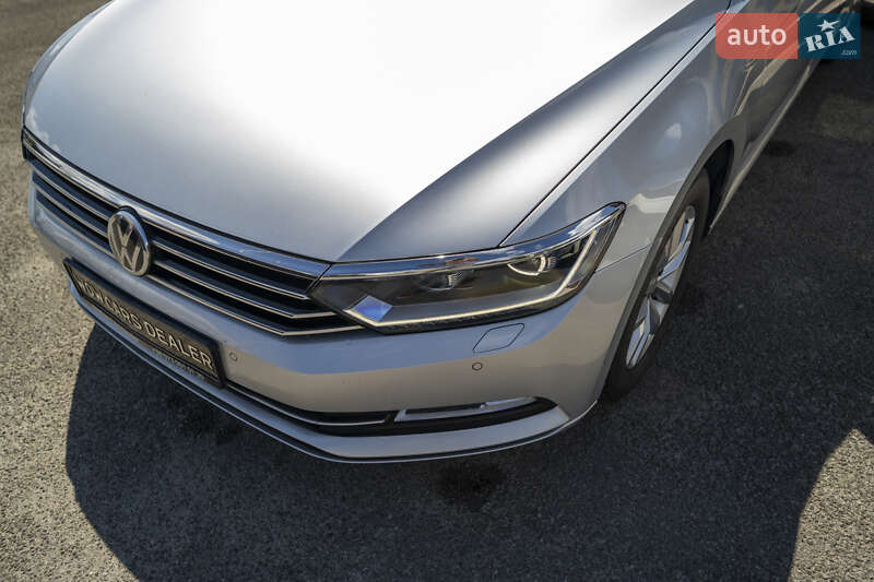 Універсал Volkswagen Passat 2018 в Києві фото 8 Універсал Volkswagen Passat 2018 в Києві
