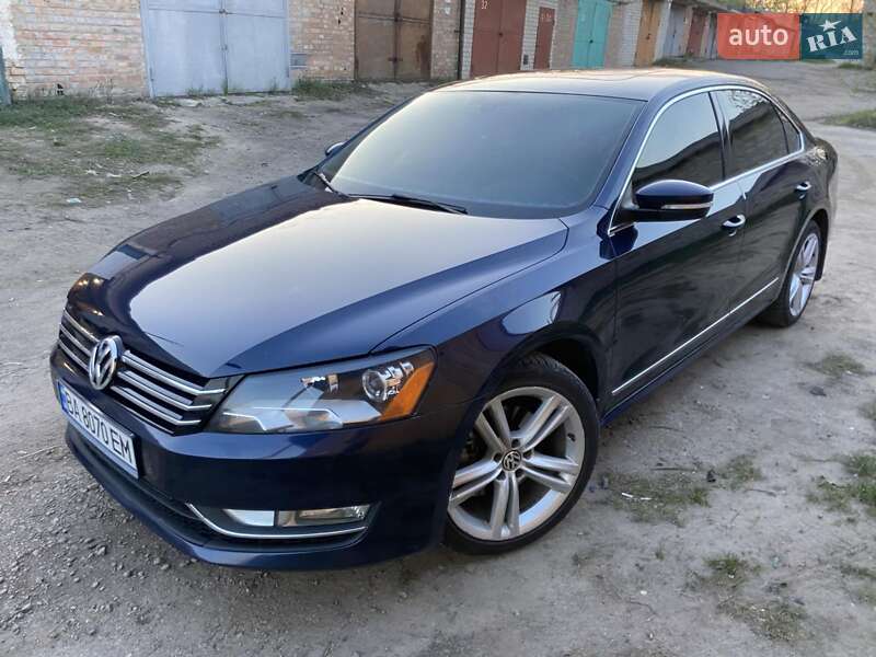 Седан Volkswagen Passat 2012 в Кропивницькому