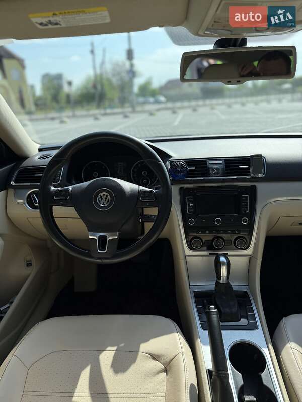 Седан Volkswagen Passat 2013 в Вознесенске