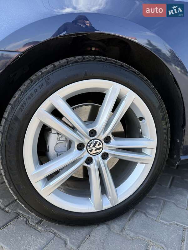 Седан Volkswagen Passat 2013 в Вознесенске