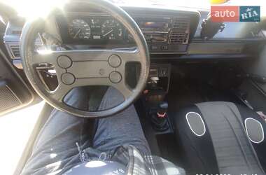 Хетчбек Volkswagen Passat 1987 в 