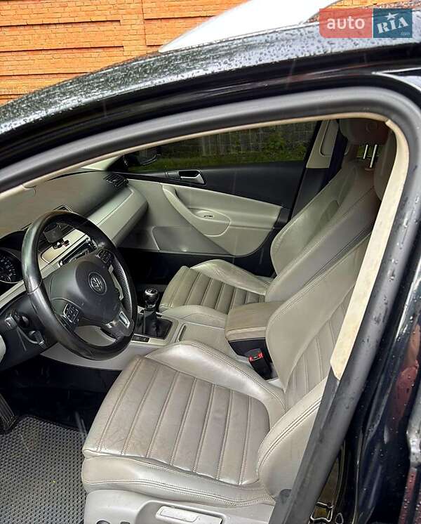 Универсал Volkswagen Passat 2009 в 