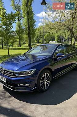 Седан Volkswagen Passat 2019 в 