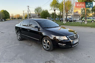 Седан Volkswagen Passat 2007 в Попельне