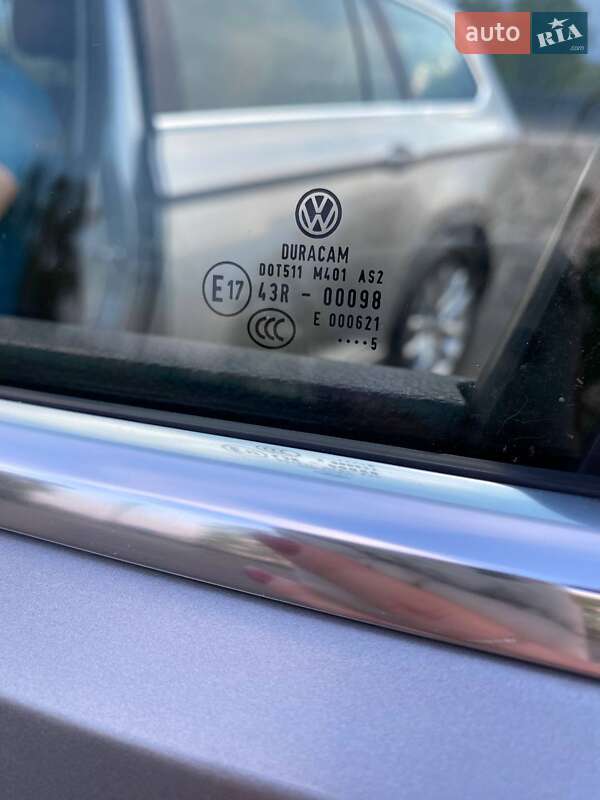 Універсал Volkswagen Passat 2015 в Чернігові